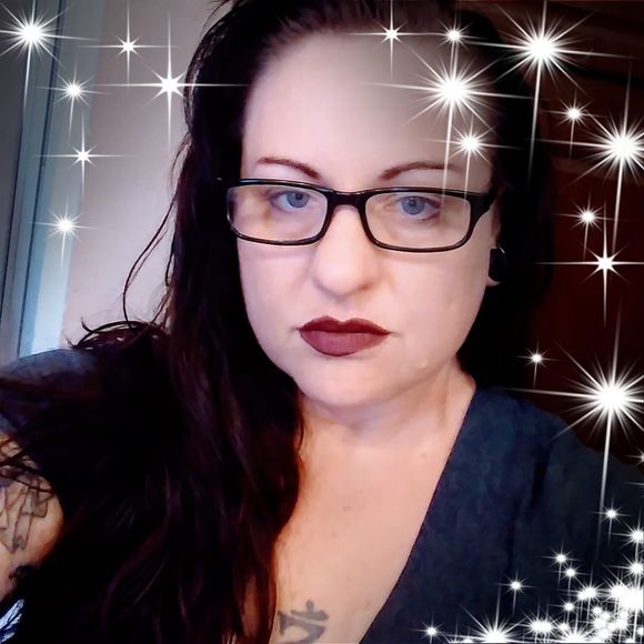 Meet your Posher, Shantice - Picture 1 of 1